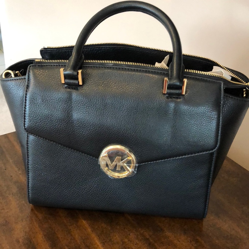 Authentic Michael kors